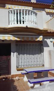 Zdjęcie z galerii obiektu Aldeas De Aguamarina Phase I Frontline Townhouse w mieście Cabo Roig