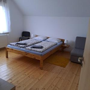 Postel nebo postele na pokoji v ubytování sara1