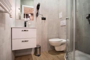 Łazienka w obiekcie Dream Apartments - Gdańska 72