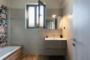 A bathroom at Villa Elia