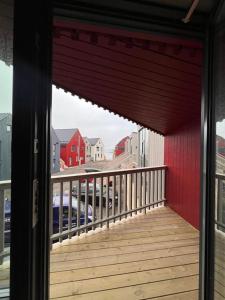Balkón nebo terasa v ubytování Stilren leilighet i Henningsvær