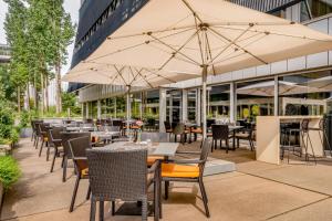 Restavracija oz. druge možnosti za prehrano v nastanitvi Sheraton Zürich Hotel