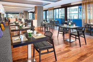 Restavracija oz. druge možnosti za prehrano v nastanitvi Sheraton Zürich Hotel