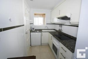 Kuchyňa alebo kuchynka v ubytovaní Apartamento Apolo XVIII 57 - Grupo Turis