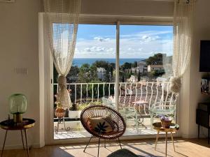 Zdjęcie z galerii obiektu Appartement de charme vue mer w Cassis