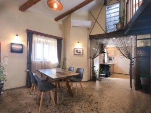 Fotografie z fotogalerie ubytování Papou Cottage v destinaci Pelekas