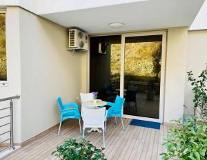 Balkón nebo terasa v ubytování Sea Glass Escape