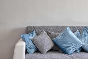 A seating area at Appartamento lussuoso climatizzato a 200 m dal mare