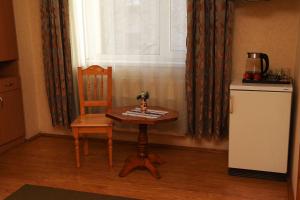 Cucina o angolo cottura di Oskolok Dovbusha Mini-Hotel