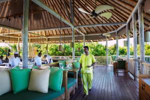 Restaurace v ubytování Six Senses Laamu