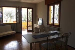 Posezení v ubytování Sarnico giardino sul lago + 17 fotografií