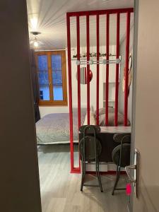 Postel nebo postele na pokoji v ubytování Appart hôtel Toucy 2
