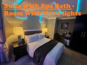 Weston Guest House Krugersdorp客房内的一张或多张床位