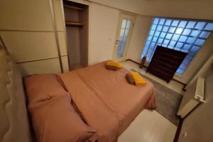 Postel nebo postele na pokoji v ubytování Comfortable apartment in Istiklal Street