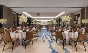 Restaurace v ubytování Seda Nuvali + 28 fotografií