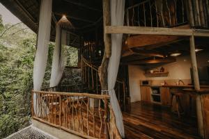Μπαλκόνι ή βεράντα στο Treehouse de Valentine