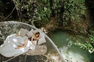 Επισκέπτες που μένουν στο Treehouse de Valentine