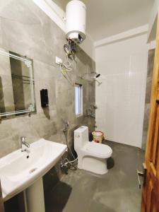 Koupelna v ubytování Jain Homestay