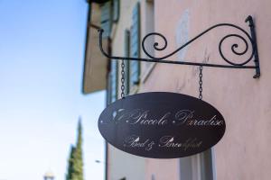Certifikát, hodnocení, plakát nebo jiný dokument vystavený v ubytování Romantic B&B Il Piccolo Paradiso