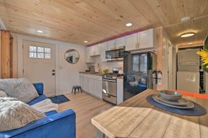 Gallery image of Modern Apartment Near Hiking and Race Course in Saratoga Springs