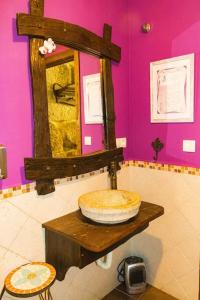 A bathroom at Casiñas de Acevedo