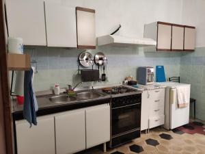 A kitchen or kitchenette at Il ristoro del viandante
