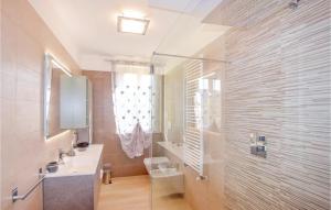 A bathroom at Villa Cristina