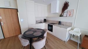 Kuchnia lub aneks kuchenny w obiekcie Apartament Lublin Centrum "Angora Cat"