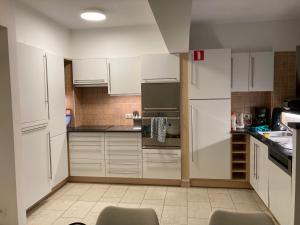 Köök või kööginurk majutusasutuses Appartement vue sur mer - Splendide localisation!