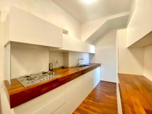 Cucina o angolo cottura di KLEOMENE tempio di Apollo