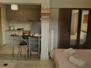 A kitchen or kitchenette at Casa memories