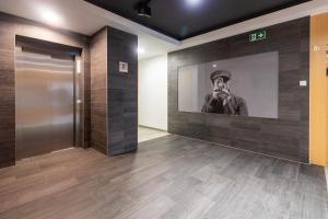 Fotografia z galérie ubytovania Kierbedzia 6 - Bezpłatny podziemny parking - free parking - Piękny ogródek z tarasem - 2km Łazienki Królewskie - WiFi - Smart TV 50 cali - Good Apartments vo Varšave