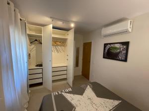 Posteľ alebo postele v izbe v ubytovaní Apartament Antic Plankton - Sa Riera Begur - Free Parking, Beach, Wifi, Perfect holidays
