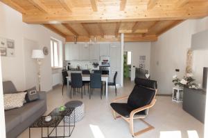 Posezení v ubytování Casa Luisella - Sala Comacina by LoveComo