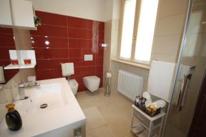 Koupelna v ubytování Casa Luisella - Sala Comacina by LoveComo
