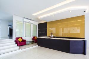 Posezení v ubytování Golden City Rayong Hotel