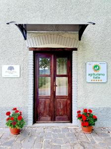 The facade or entrance of Agriturismo Il Noce d'Oro