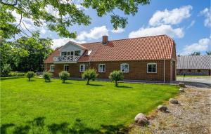 Zahrada ubytování 3 Bedroom Cozy Home In Vesløs