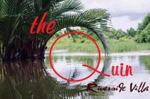 The Quin Riverside Villa في هوي ان: صورة نهر مع دائرة حمراء