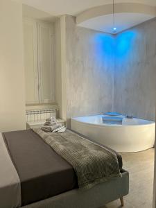 Postel nebo postele na pokoji v ubytování The Secret Garden + 71 fotografií