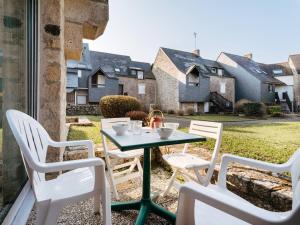 Fotografia z galérie ubytovania Appartement 2 pièces avec terrasse - 100m Thalasso, 300m Grande Plage - 4 pers, Animal admis - FR-1-477-209 v destinácii Carnac