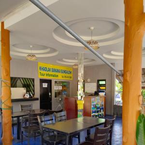 Restoran ili neka druga zalogajnica u objektu Khaolak Banana Bungalow
