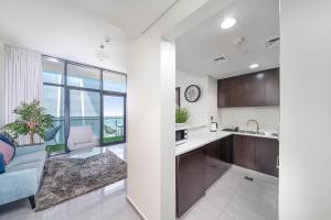 Fotografie z fotogalerie ubytování ALH Vacay - Amazing 2 Bedrooms in Merano Tower v Dubaji