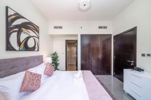 Fotografie z fotogalerie ubytování ALH Vacay - Amazing 2 Bedrooms in Merano Tower v Dubaji