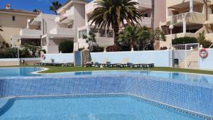 Bazén v ubytovaní Chayofa Paraiso, apartamento Tenerife Sur alebo v jeho blízkosti