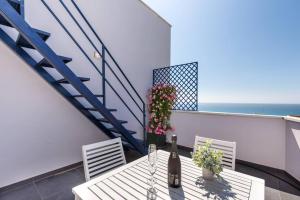 Balkón nebo terasa v ubytování 89-Penthouse Apartment with Stunning Views, Fuengirola