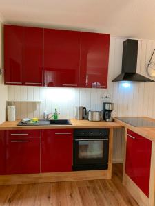 Kuchyň nebo kuchyňský kout v ubytování Ferienwohnung im Landhaus
