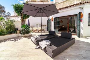 Posezení v ubytování GC - Spacious flat in Golden beach Marbella