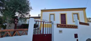 Foto dalla galleria di Casas da Balsa a Casal da Igreja Altre 50 foto