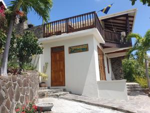 The building in which A villát is located